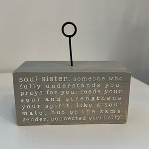 Soul sister picture holder